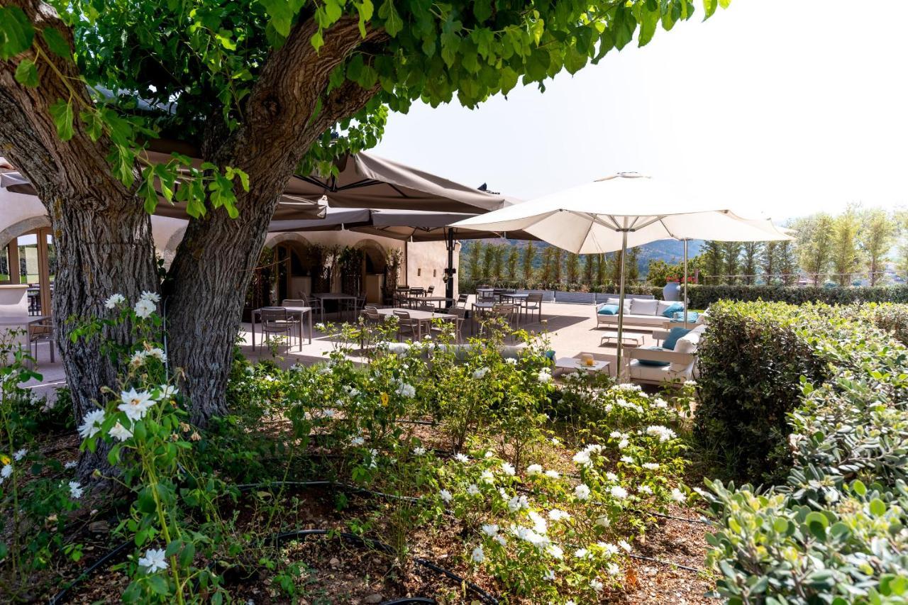 Borgo D'Orlando - Small Country Hotel Mirto  Exteriör bild