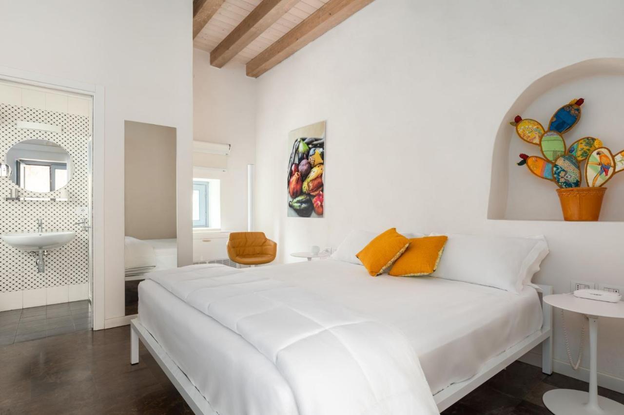 Borgo D'Orlando - Small Country Hotel Mirto  Exteriör bild