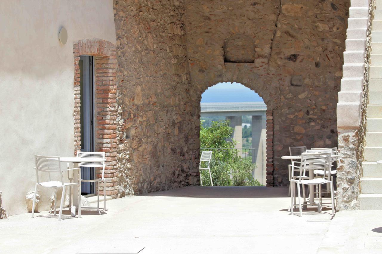 Borgo D'Orlando - Small Country Hotel Mirto  Exteriör bild